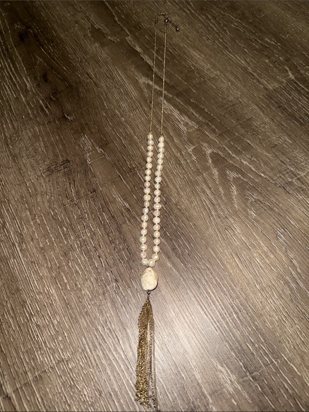 Elegant Cream Bead Pendant Necklace with Gold Tassel
